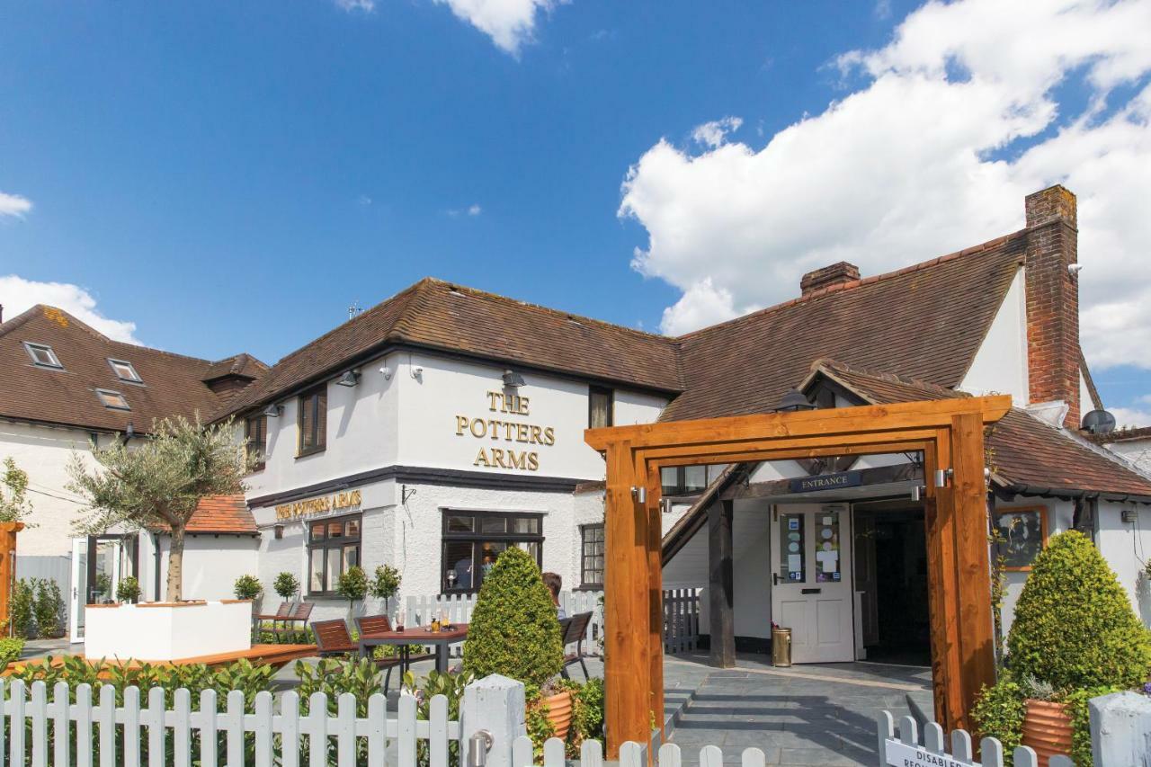 The Potters Arms Hotel Amersham Exterior photo